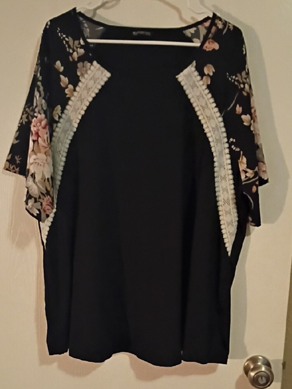 BloomChic Black Tunic with Floral Dolman Sleeves and Lace Trim - Picture 6 of 6